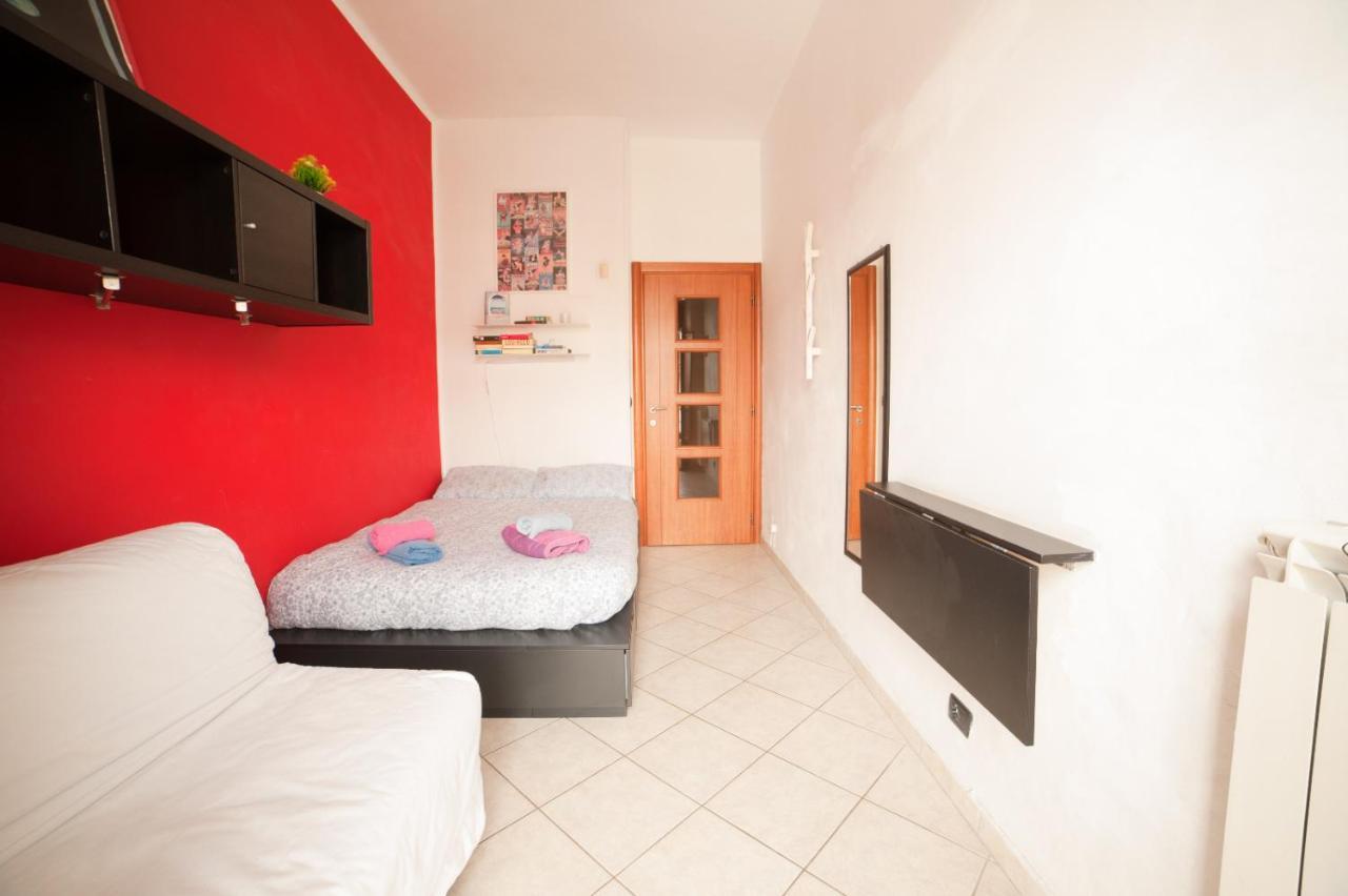 Cozy Room Stanza Close City Center In A Family House Stanza In Appartamento Condiviso Noi Viviamo In Casa Stanza In Affitto Turijn Buitenkant foto