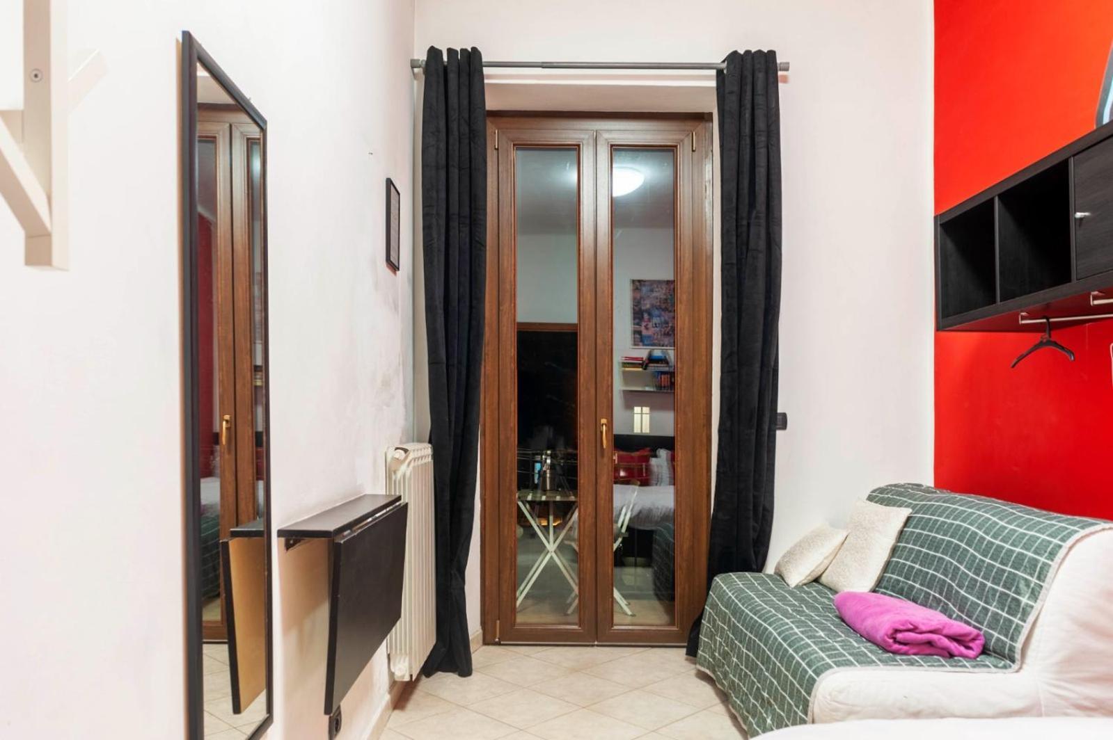 Cozy Room Stanza Close City Center In A Family House Stanza In Appartamento Condiviso Noi Viviamo In Casa Stanza In Affitto Turijn Buitenkant foto